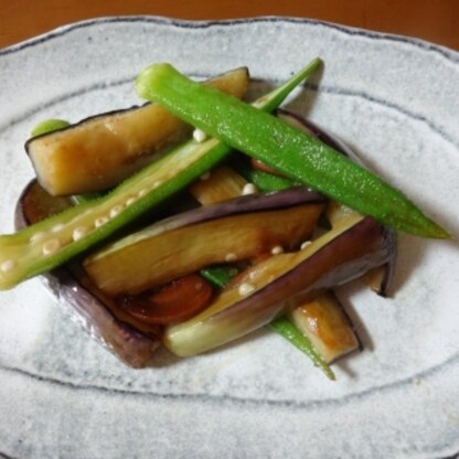 にんにくの香りで食欲が増しますね！！
夏野菜をしっかりと摂れ、とっても美味しくいただきました♪